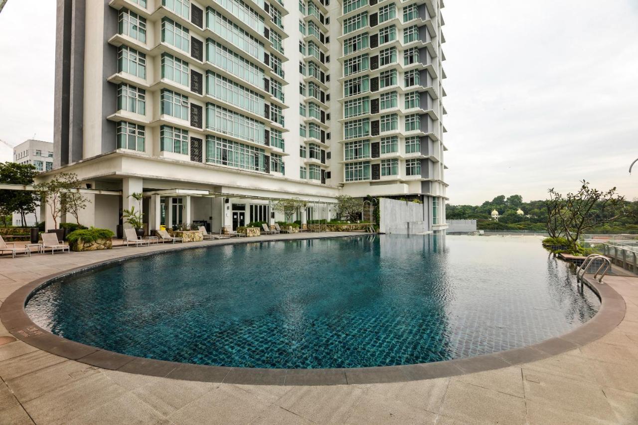 Oyo 527 Home Dua Sentral 2Br Near Brickfields Kuala Lumpur Exterior foto